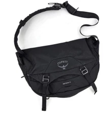 NWOT Osprey Metron 18 Black Messenger Bag Raincover