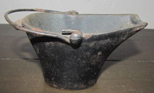 Vintage Cast Iron Miniature Coal Ash Scuttle Bucket Pail Dollhouse Toy Ashtray
