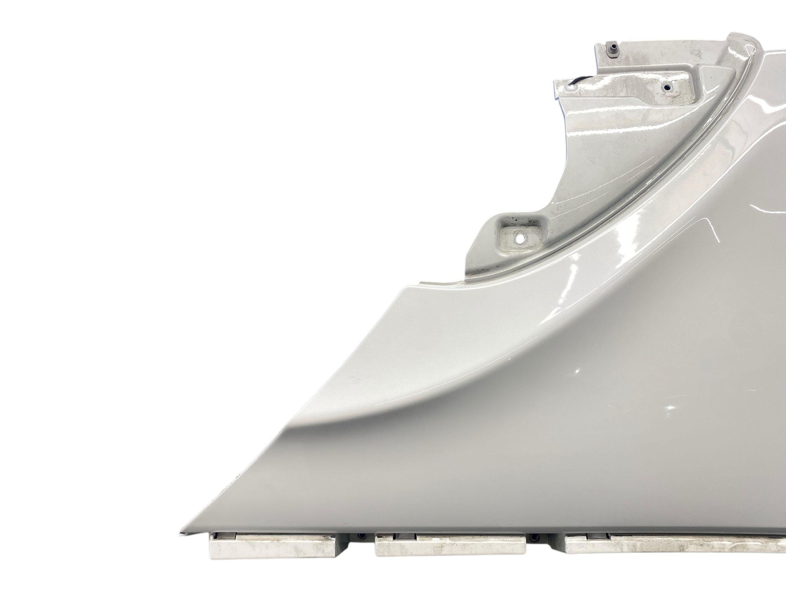 2016-2021 MCLAREN 570S REAR LEFT LOWER QUARTER PANEL WING COVER WHITE OEM