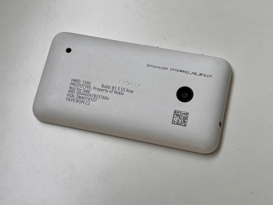 Nokia RM-1017  Prototype White color Mobile phone - Image 4 of 4