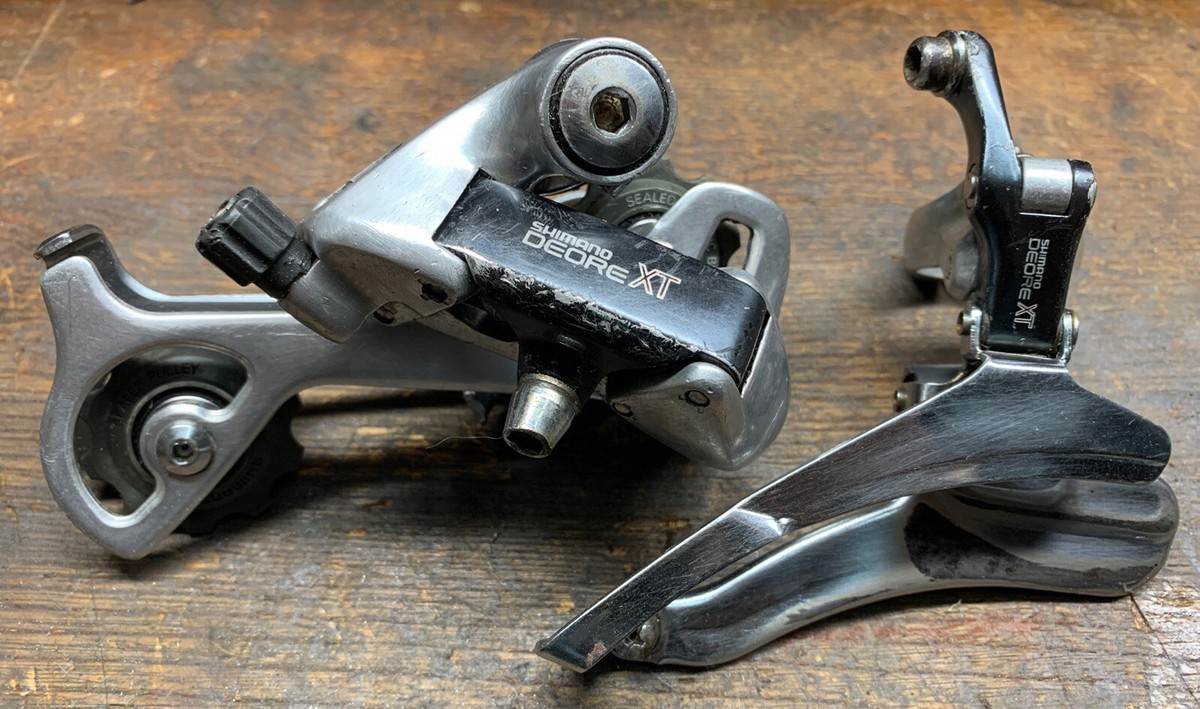 【90s☆ビンテージ】SHIMANO DEORE XT FD RD-M735 Shimano Deore XT FD-M735 Front Derailleur: 34.9mm Band Type