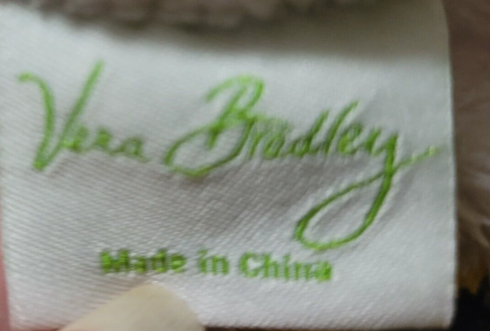 Vera Bradley Fleece Throw Blanket Appx 49 x 83 Gold Purple Muted Geometric - Image 4 of 4