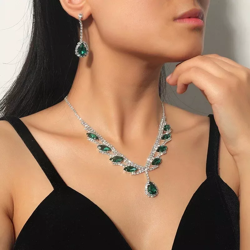 2Pcs Sparkling Green Crystal Necklace and Earring Set with