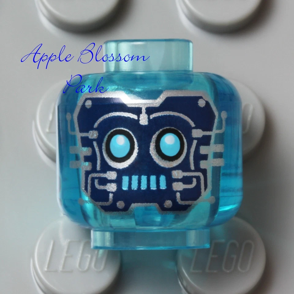 NEW Lego Trans Light Blue CYBER DRONE ROBOT HEAD Alien City-Bot Computer Circuit - Image 2 of 4