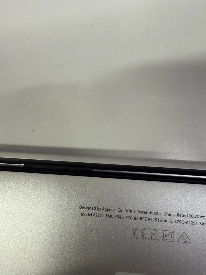 APPLE MACBOOK PRO 13" 2020 i5 2.0GHZ TOUCHBAR RAM 16GB SSD 512GB 4 THUNDERBOLT - Immagine 4 di 4