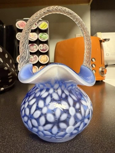 FENTON GLASS BASKET W/HANDLE SNOWFLAKE COBALT RARE DOUBLE LOGO - EX CONDITION