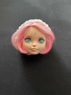 Künstlerpuppenkopf von einer Ever After High Puppe-Ooak Repaint