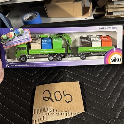 SIKU Super Serie #3813 Iveco Recycling LKW-Zug Lorry with Trailer & Crane Boom