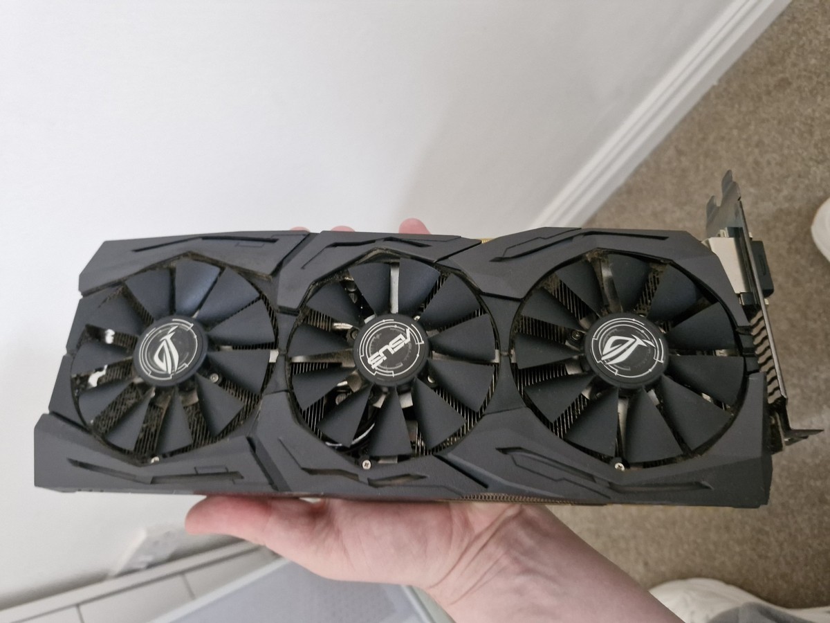 ASUS ROG STRIX-GTX1070-O8G-GAMING | ASUS R.O.G. STRIXシリーズ