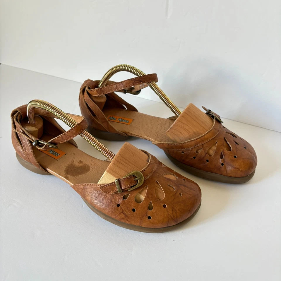 Miz Mooz Cocoa Sandals Size 39 US 8.5-9 Brown Leather Ankle Straps Boho Casual - Image 2 of 4