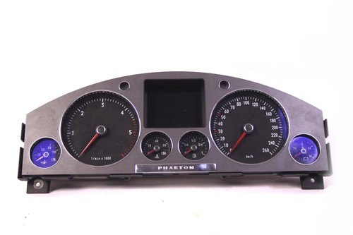 Tachometer original VW Phaeton Diesel 3D0920885K Bosch Kombiinstrument Tacho KFZ