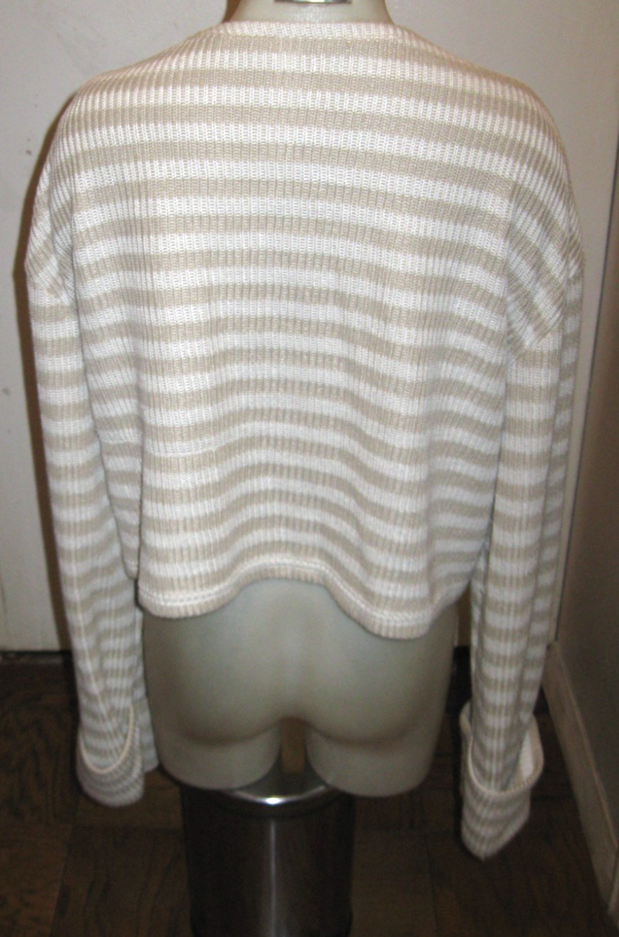 MISGUIDED STRIPED ROUND COLLAR BUTTON DOWN CARDIG… - image 3