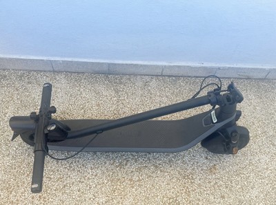 Ninebot by Segway KickScooter E2 Plus Elektro Scooter Schwarz Gebraucht