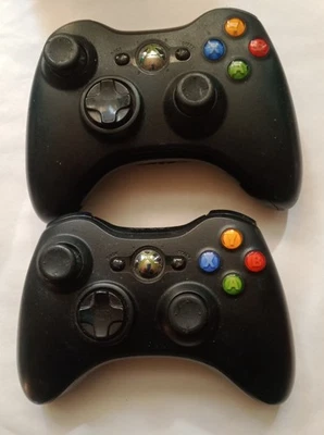 Lot de 2 manettes Xbox 360 – Non testées - Sans Cache - Photo 1/3