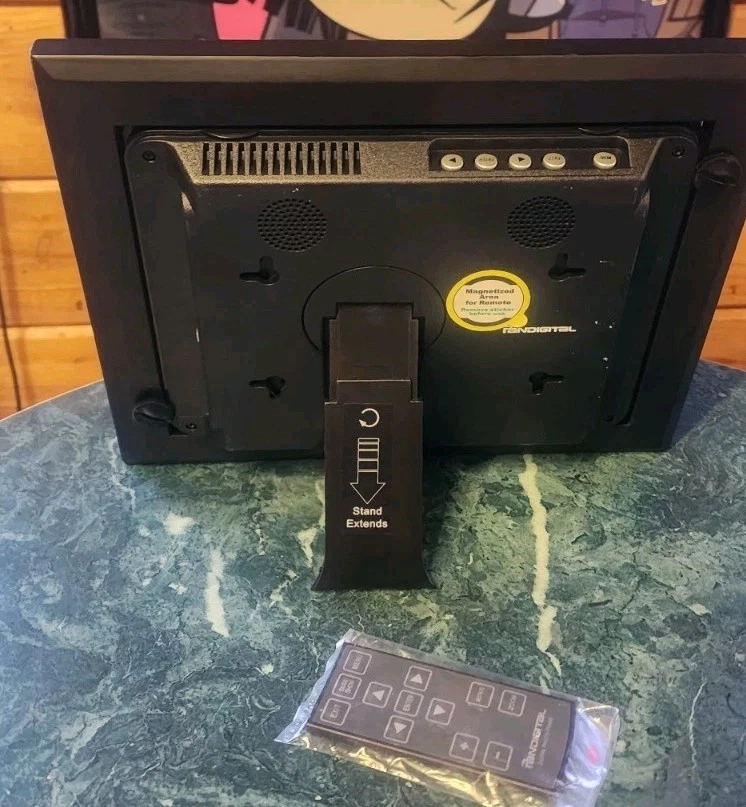 Pandigital 7" Digital Picture Frame w/Remote Works VG+ WiFi SD Video Audio - Image 2 of 4