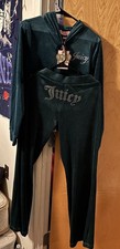 NWT Juicy Couture Women  s SzM/L Y2K Velour Tracksuit