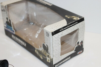 Bluesmobile Blues Brothers Dodge Mônaco Police 1:18 Joyride Branco