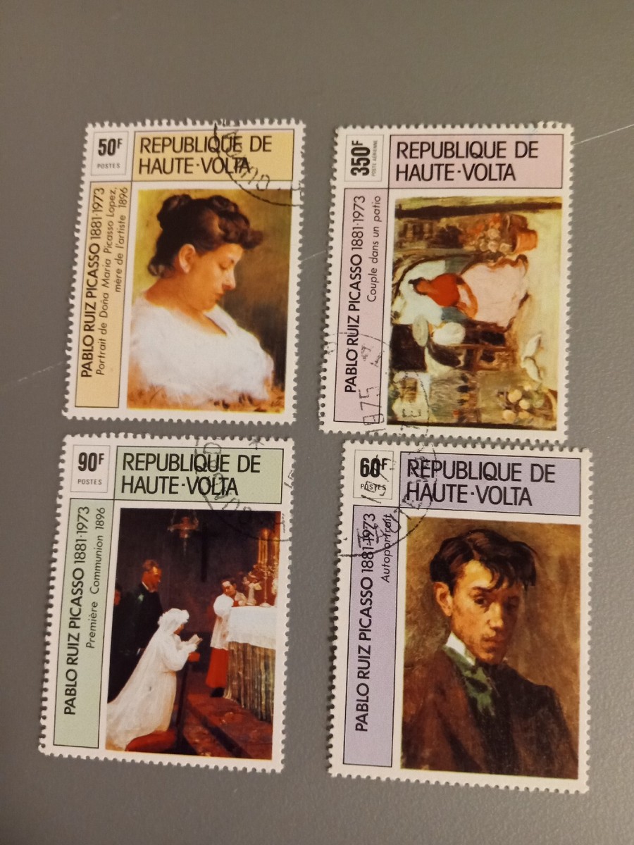 Postage Stamps Collection Lot - Foreign - VARIOUS ( MICHEL 587