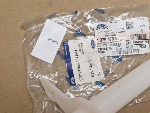 Ford Focus 2003-2008 Windshield Washer Hose Filler Neck 1379470 Genuine - Picture 3 of 9