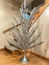 Vintage Metal Trees Corp Aluminum Christmas Tree 6.5'  w/ Original Box And Stand