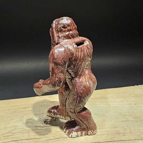7 1/2" Antique Style Cast Iron Big Foot Sasquatch Coin Bank - Picture 7 of 24
