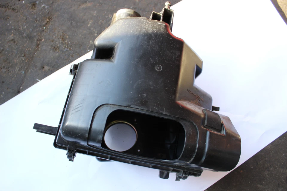 Infiniti FX35 2006-2008 admisión filtro de aire caja R1278 Foto 3 de 4