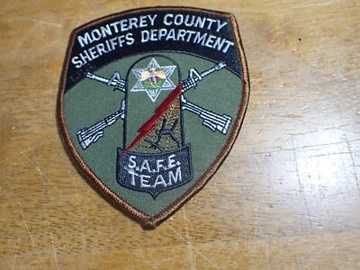 MONTEREY CALIFORNIA SAFE TEAM collectible OBSOLETE shoulder PATCH BX 25 #20