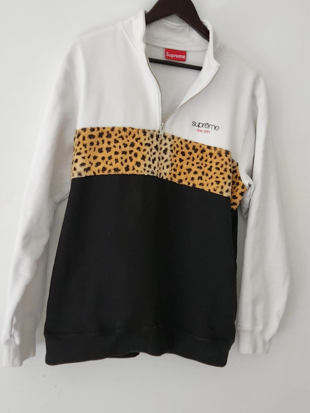 FW18 Supreme Leopard Panel Halb Reißverschluss Sweatshirt Größe M Weiß Pullover