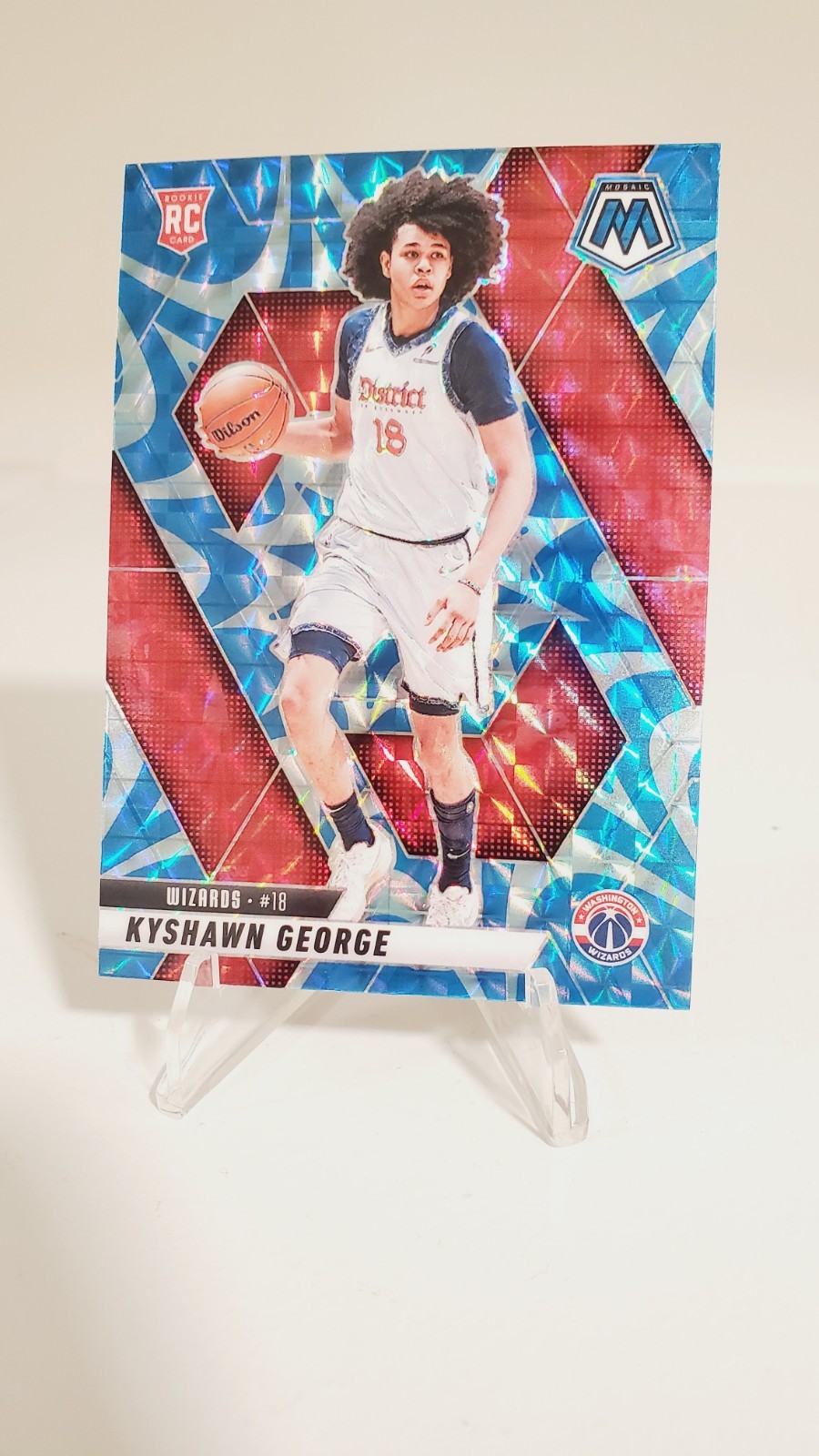 2024-25 Panini Mosaic - Rookies Kyshawn George #247 Reactive Blue Mosaic Prizm