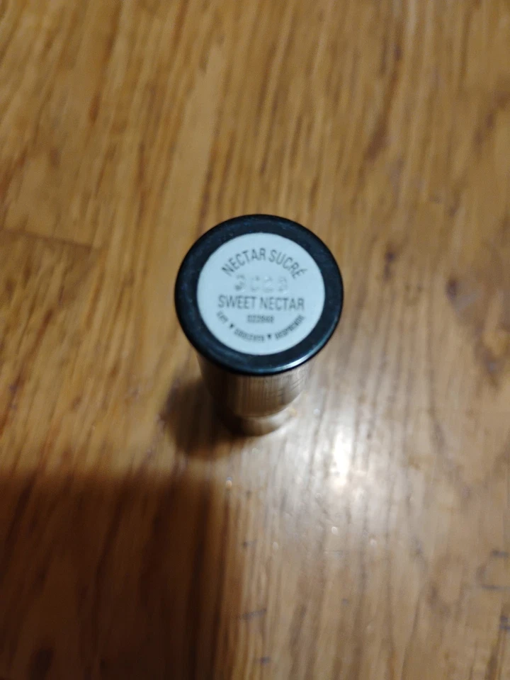 New In Box Mary Kay Creme Lipstick Sweet Nectar Full Size- #022848 - Image 2 of 2