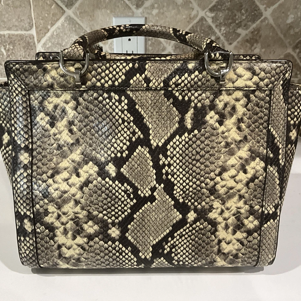 BOLSO MICHAEL KORS TINA PITÓN NATURAL/PIEL DE SERPIENTE CUERO EN RELIEVE PRECIOSO Foto 3 de 4