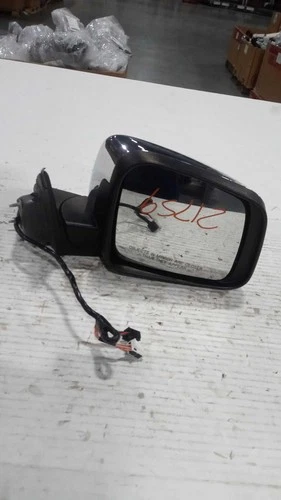 Used Right Door Mirror fits: 2015 Jeep Grand cherokee Power heated chrome w/turn