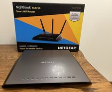 NETGEAR Nighthawk AC1750 Smart WiFi Router R6700 Good Working Condition with box