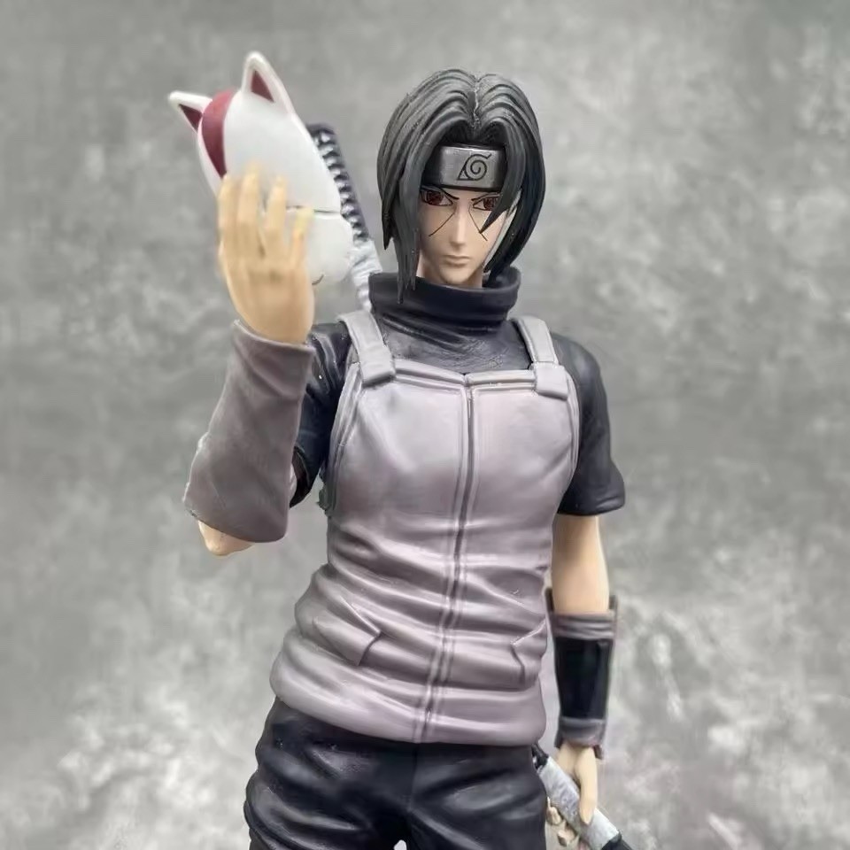 Statuette Naruto Itachi 20 cm - Figurine de Collection aux Détails Sculptés
