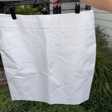 New with Tags, Banana Republic White Fully Lined 10 Petite Skirt