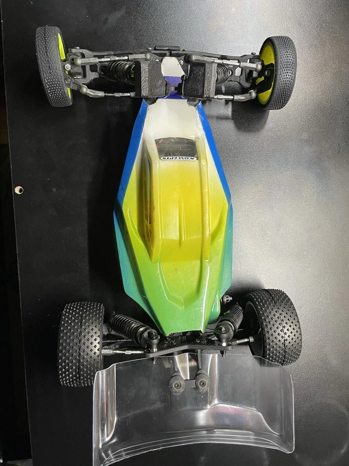 Tlr 22 5.0 dc offroad buggy slider - Image 2 of 4