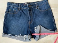 BDG HIGH RISE CUT OFF DENIM JEAN SHORTS SIZE 31 women's