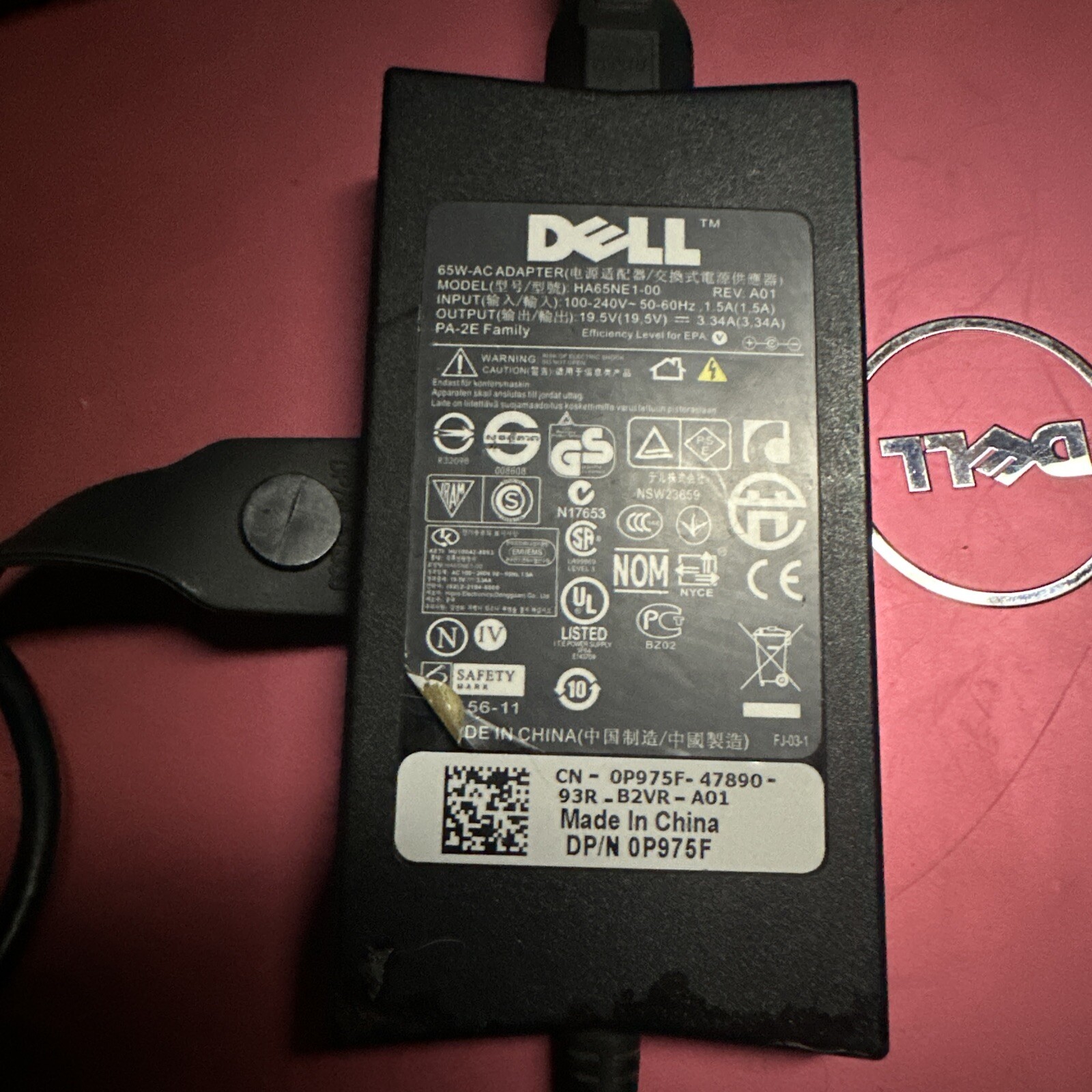 DELL STUDIO PP33L CORE2 DUO T6400 2GHz 300GB HD WIN 7 Ultimate 4 GB RAM - Picture 6 of 8