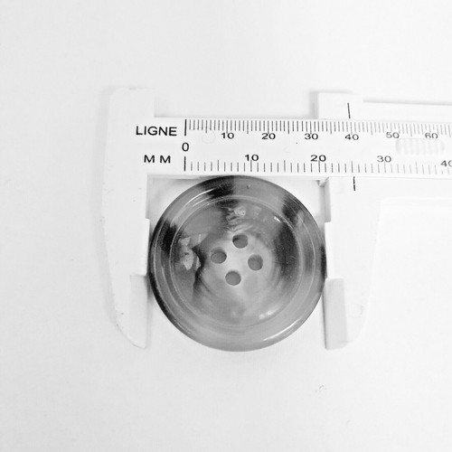 Knöpfe Kunststoff grau in 20mm 23mm 25mm 30mm 5 Stück nur 1,00€ 4 Loch - Picture 13 of 16