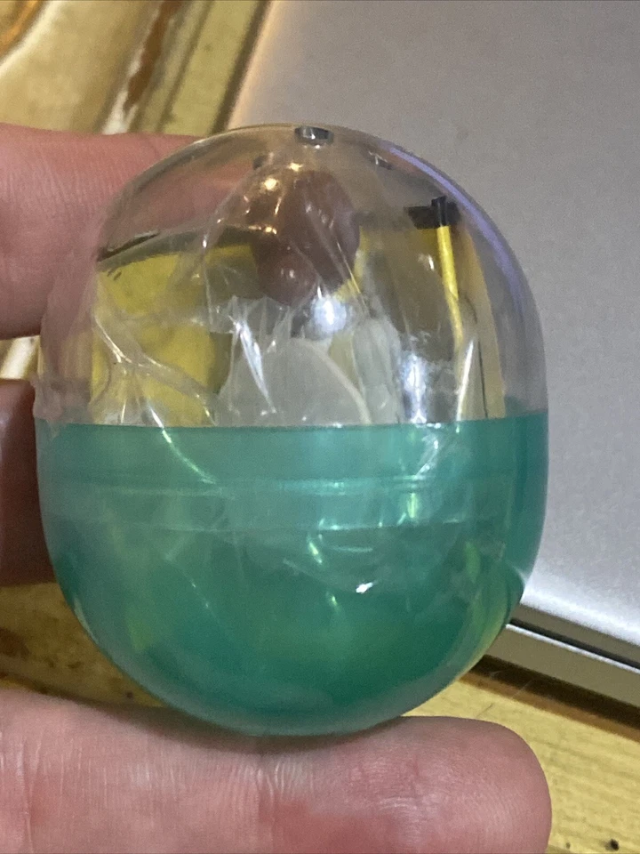 "Figura de colección LUNCH LADY DORIS Mini Bobblehead 1"" Tomy Gacha juguete de huevo expendedor 2002" Foto 4 de 4