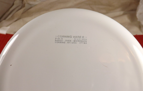 P83-B Blue Cornflower 6.5 in. Sauce Pan Corning Ware Menuette Pan with Glass Lid - Picture 6 of 6