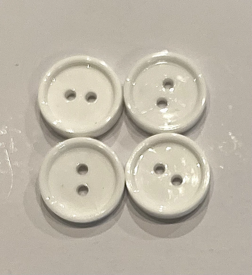 11mm X 10 Pc White Shiny Lipped Flat 2 Hole Plastic Buttons - Image 3 of 4