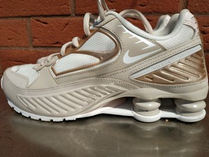 shox enigma 9000 trainers