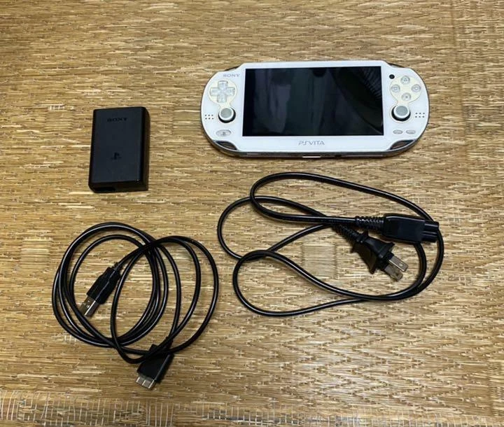 SONY PlayStation PS Vita Wi-Fi Crystal White PCH-1000 ZA02 with