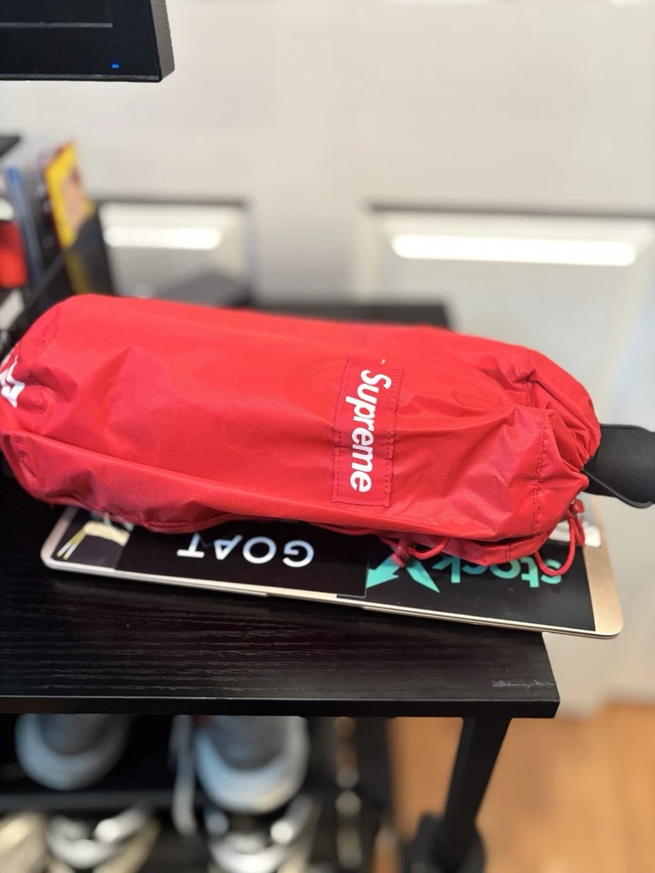 ВЫСШИЙ САРАЙ УЛИЧНЫЙ ЗНАК ЗОНТ КРАСНЫЙ SS21 НОВОМ БРЕНД NEEFOR ДИСПЛЕЙ ТОЛЬКО - Изображение 2 из 4