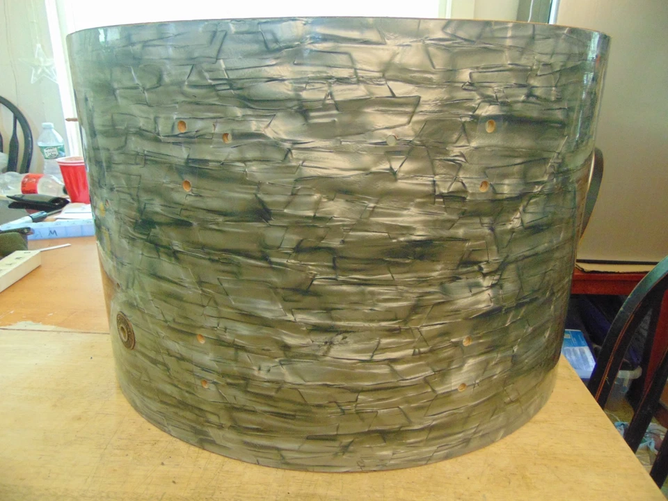 GRETSCH 1960s Vintage 6 Ply 22" Bass Drum Shell with Round Badge EXCELLENT !!! - Image 3 of 4