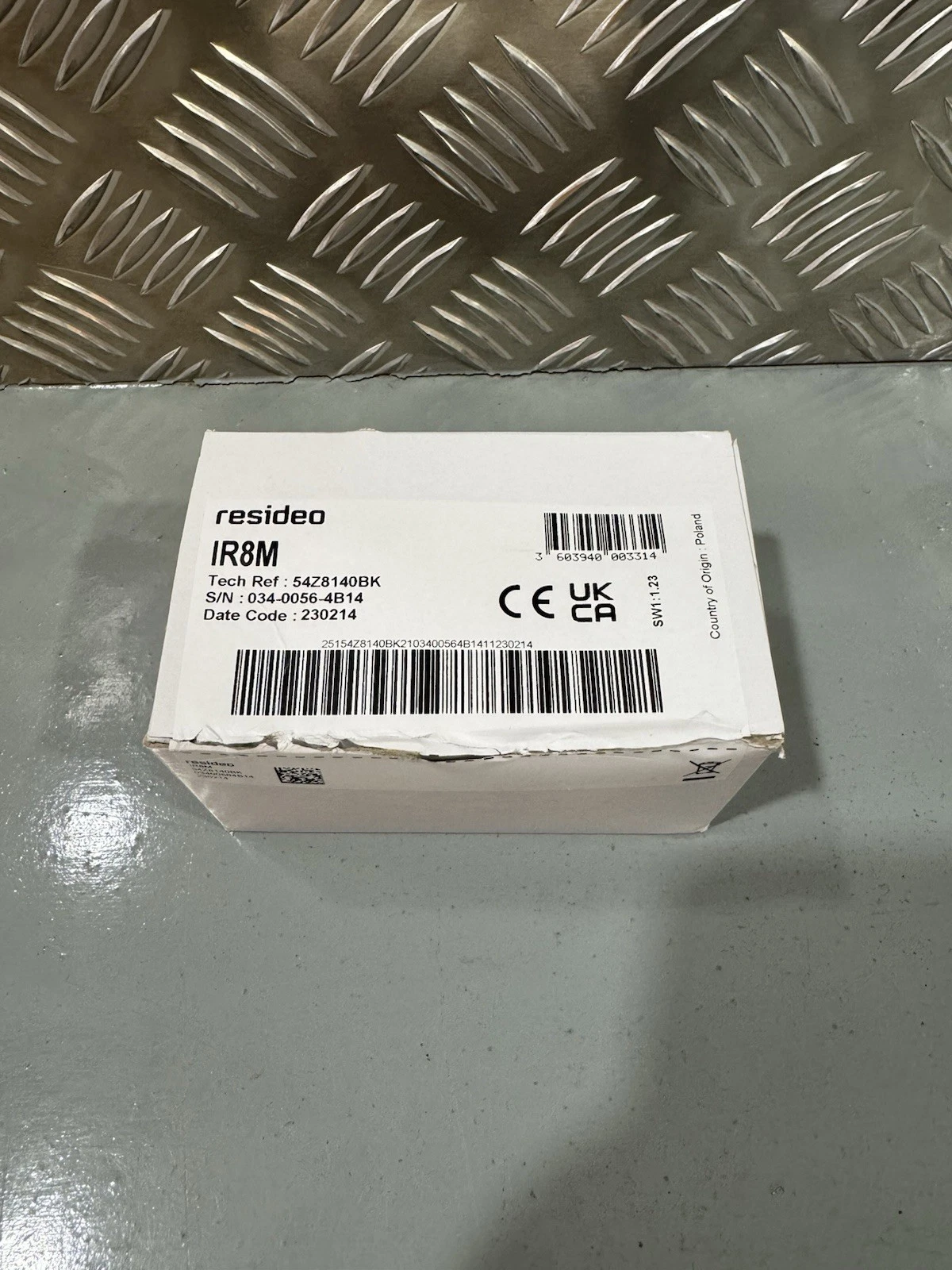 Resideo IR8M PIR Wireless Passive Infrared Motion Sensor Pet Immunity Brand New