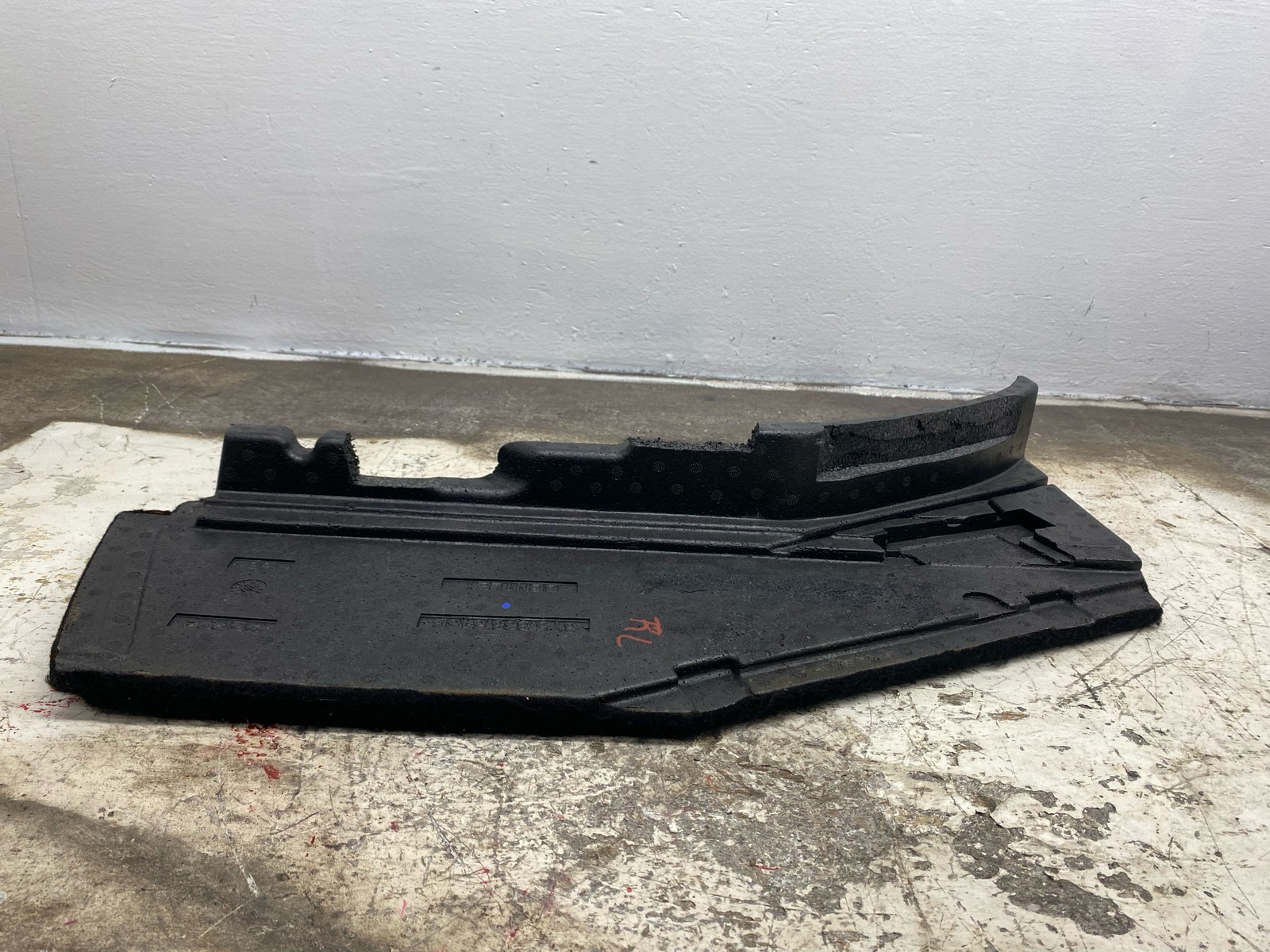 2010-2020 BENTLEY MULSANNE REAR LEFT TRUNK LUGGAGE COMPARTMENT FLOOR COVER PANEL