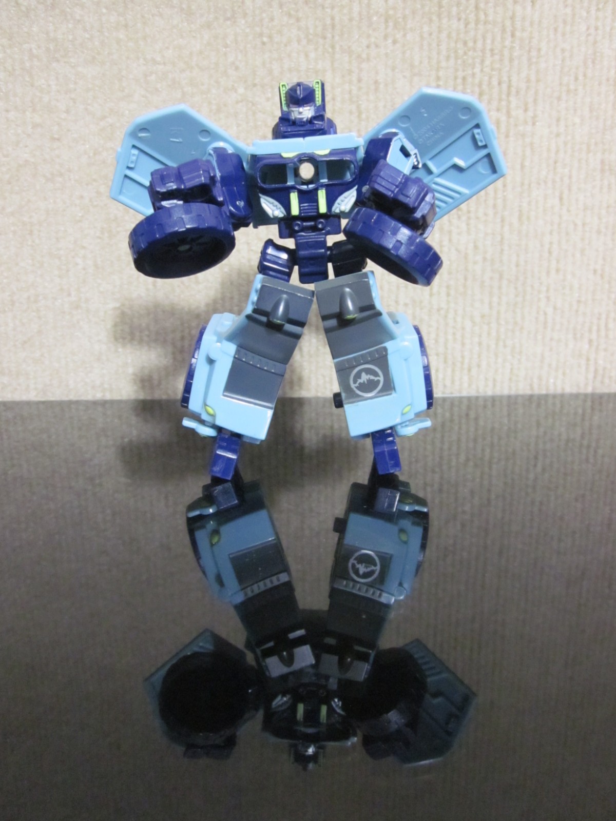Picture 3 of 23