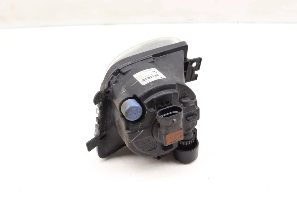 2011-2015 BMW ALPINA B7 — передний правый противотуманный фонарь / лампа 7182196 - Изображение 3 из 4